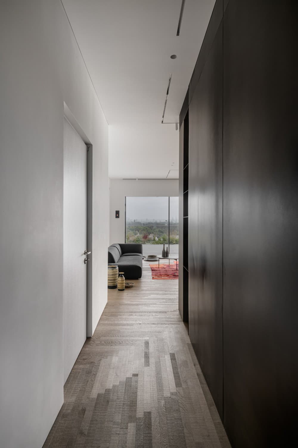 Glil Yam Rooftop Apartment / Architect Yaron Eldad