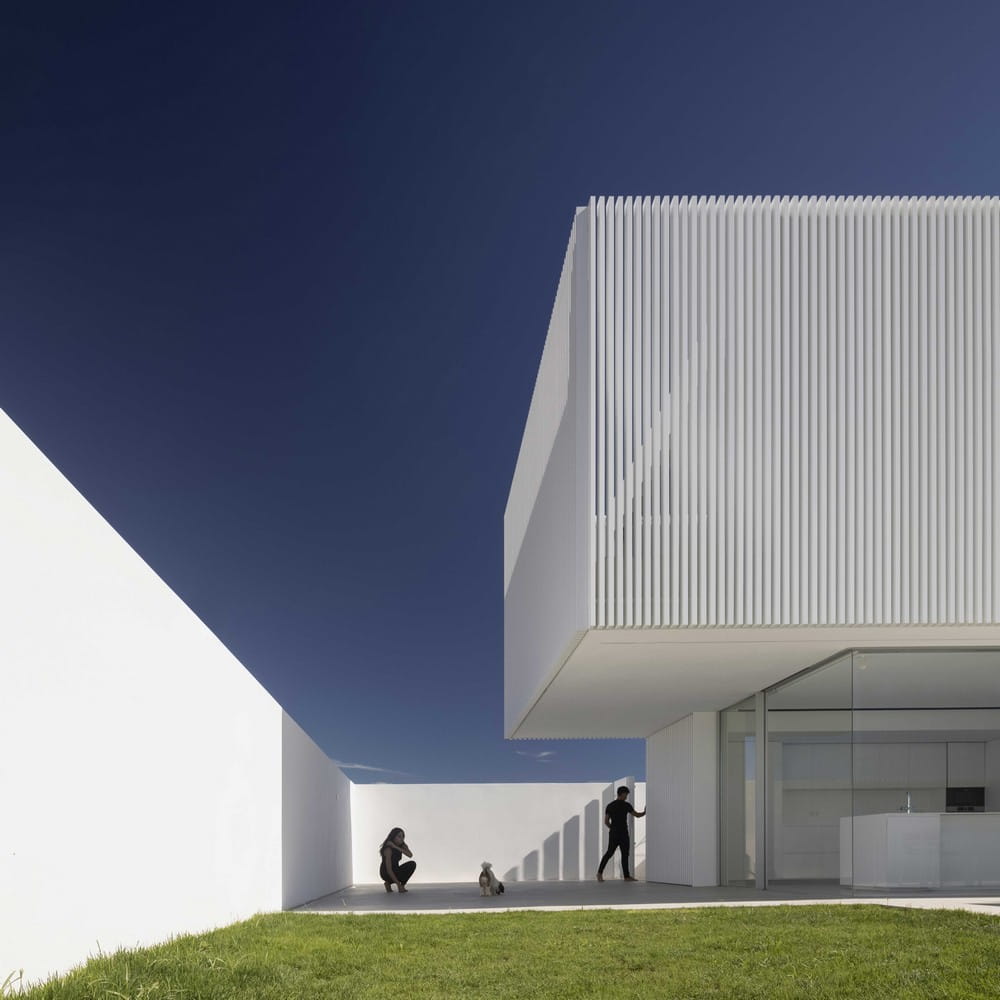 Piera House / Fran Silvestre Arquitectos