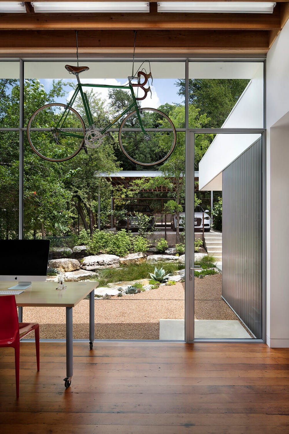 Five Yard House / Miró Rivera Architects