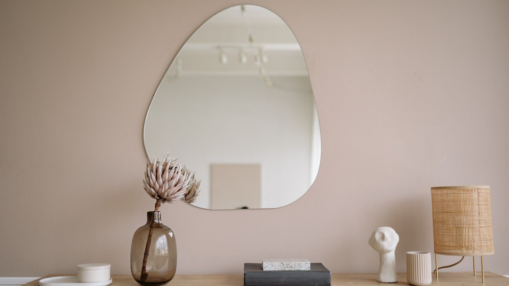 How to Use Mirrors To Transform Your Home