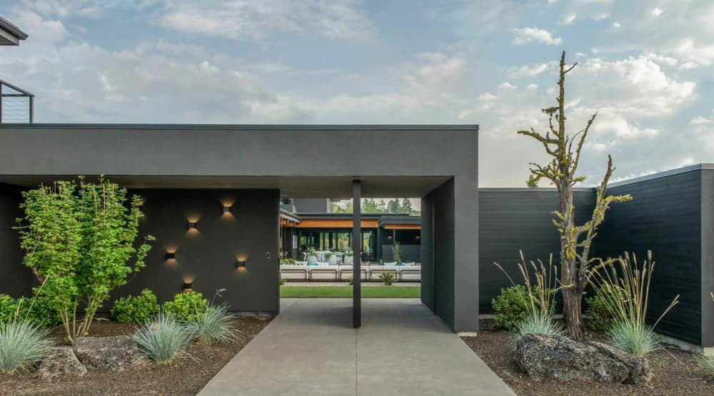 Skyfall House / Eric Meglasson Architect