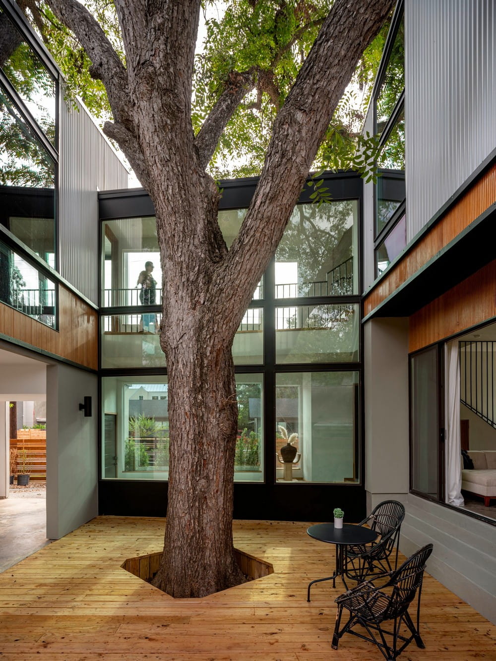 Pedernales Residence / Davey McEathron Architecture