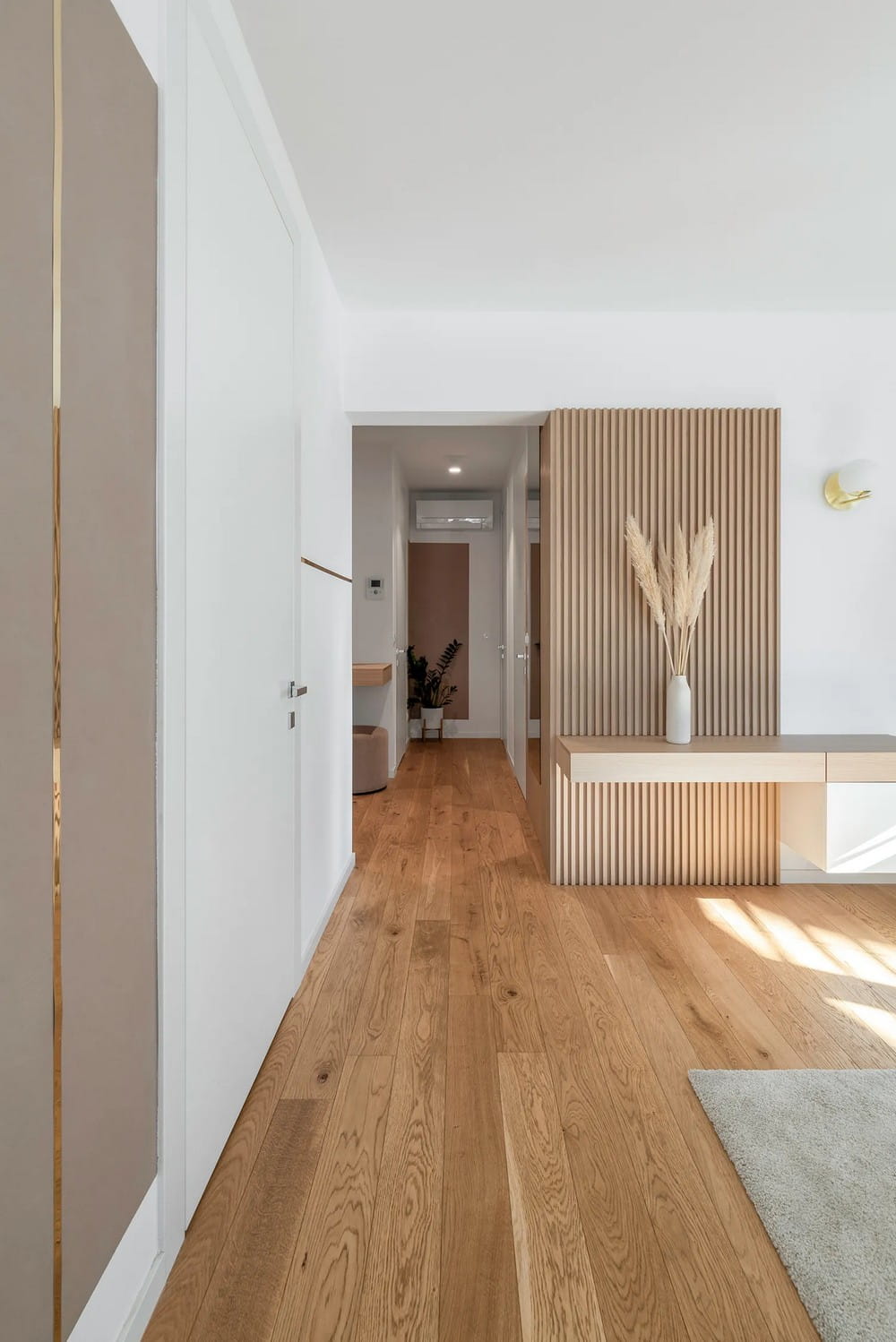 Ljubljana Apartment / Idealists Studio