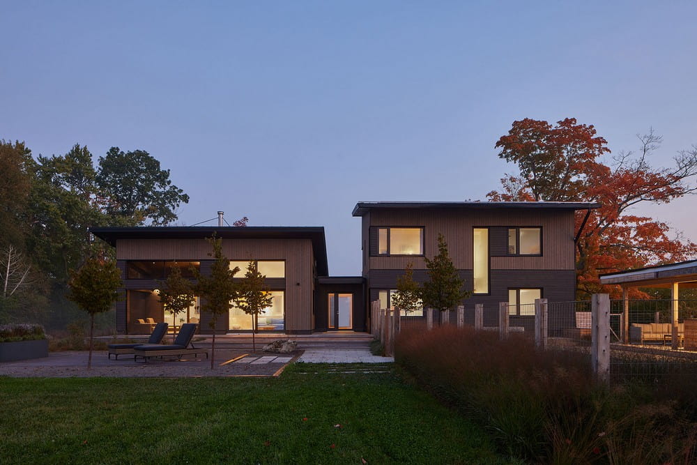 La Pointe House / Solares Architecture