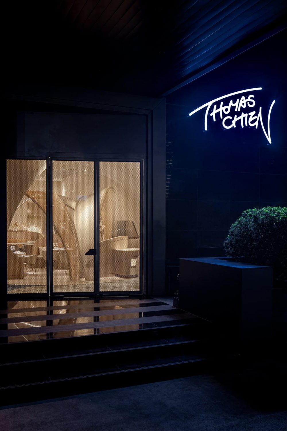 Thomas Chien Restaurant / TaG Living
