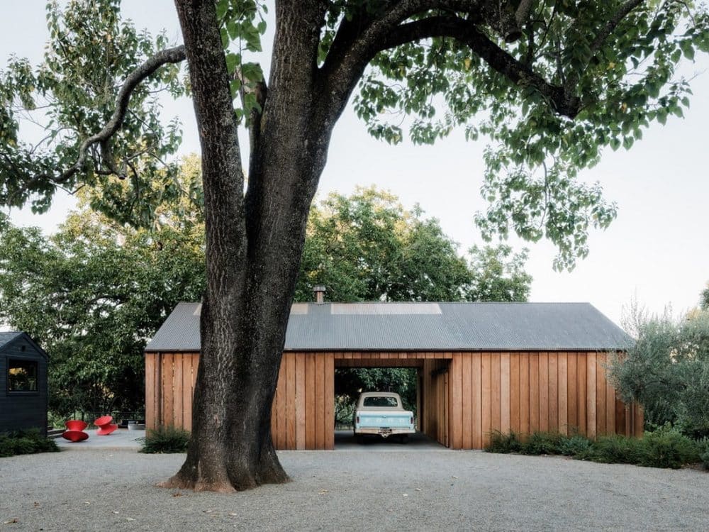 Wine Country Barn / Malcolm Davis Architecture