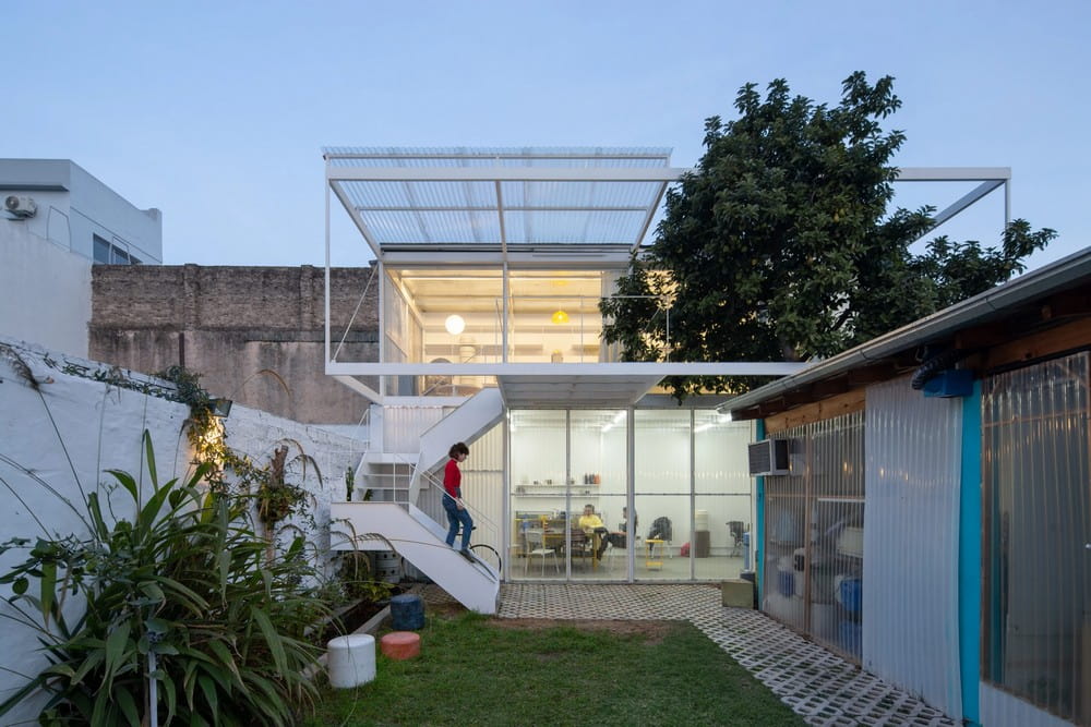 Proyecto Mutan: A Sustainable Workshop in Buenos Aires
