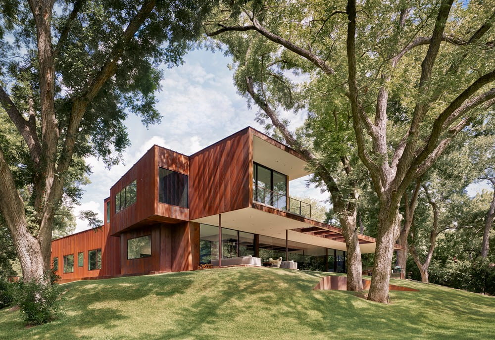 River Hills Residence / Miró Rivera Architects