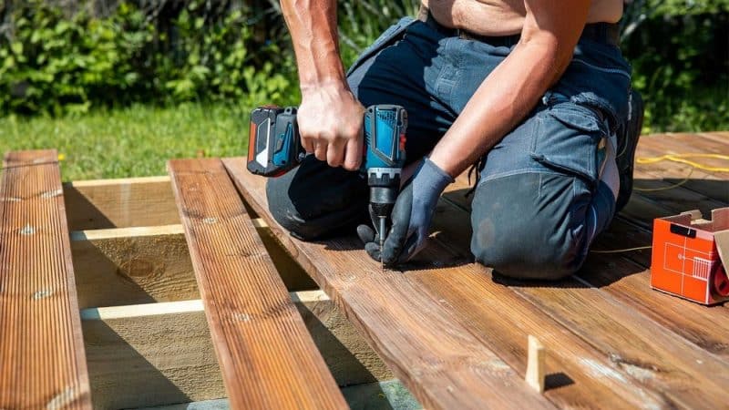 Is it Cheaper to Repair or Replace a Deck?
