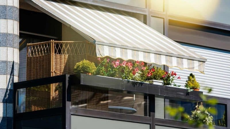 Top Trends in Outdoor Awnings for 2024