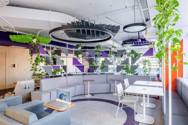 OLX Group's new headquarters by Alfa 2 Arquitetura