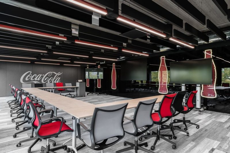 Coca-Cola HBC Office / BIT CREATIVE