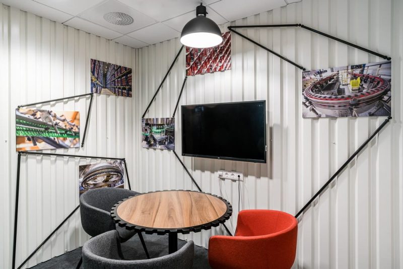 Coca-Cola HBC Office / BIT CREATIVE