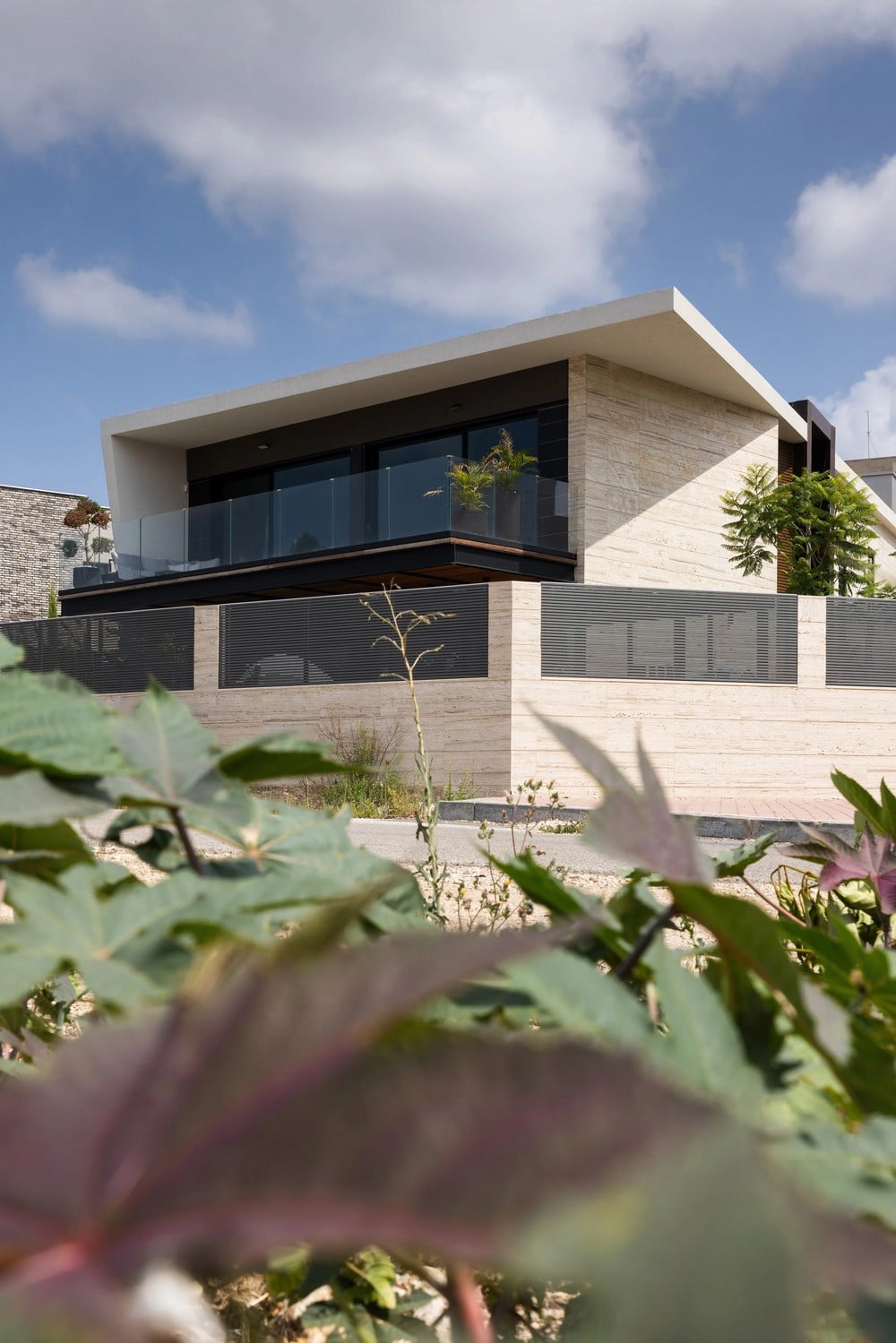 Givat Alonnim Residence / SaaB architects