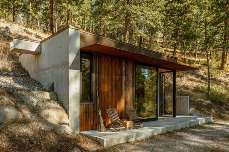 Tinyleaf Cabin / GO'C