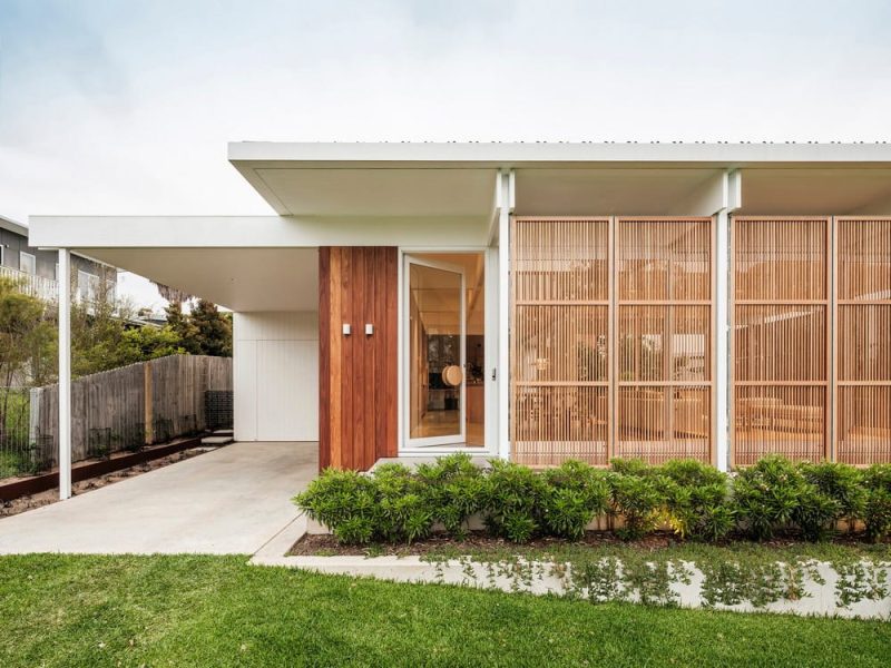 Bendalong Beach House / Madeleine Blanchfield Architects