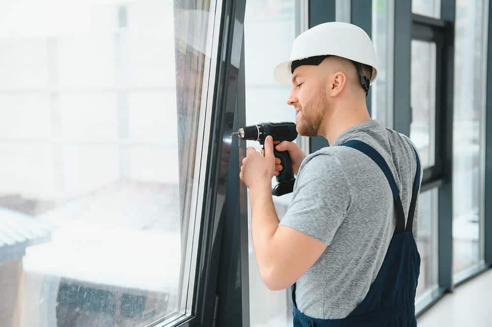 Window Mechanisms and Hardware